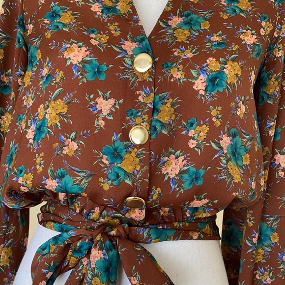 Zara floral crop blouse size XS - Picture 3 of 7